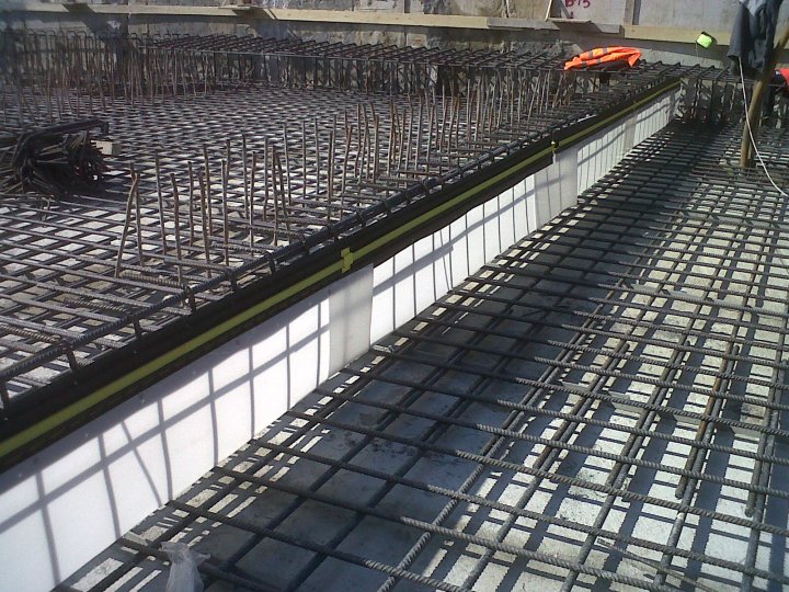 IMG00414-20120229-1044